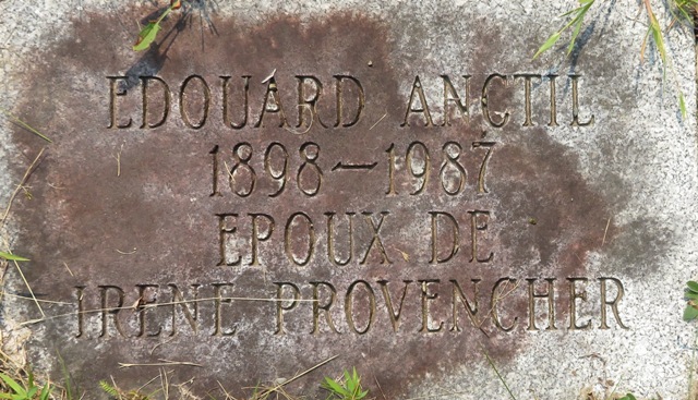 plaques/lot382_2.jpg