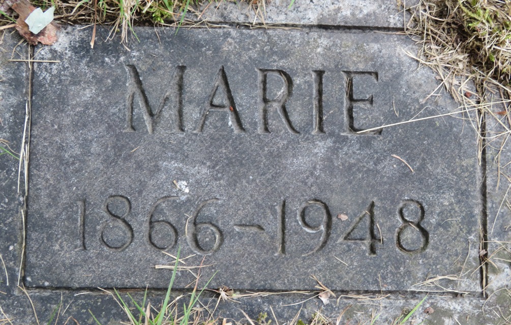 plaques/lot403_2.jpg