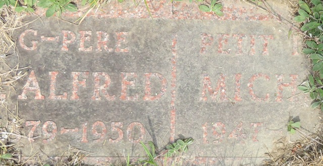 plaques/lot477_3.jpg