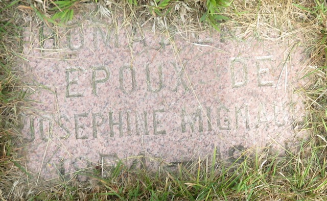 plaques/lot477_4.jpg