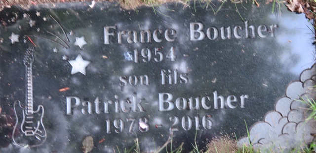 plaques/lot754_2.jpg