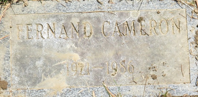 plaques/lot842_9.jpg
