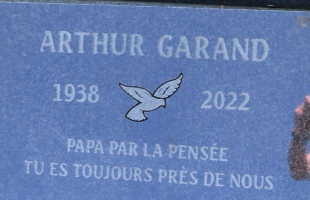 plaques/lot899_3.jpg