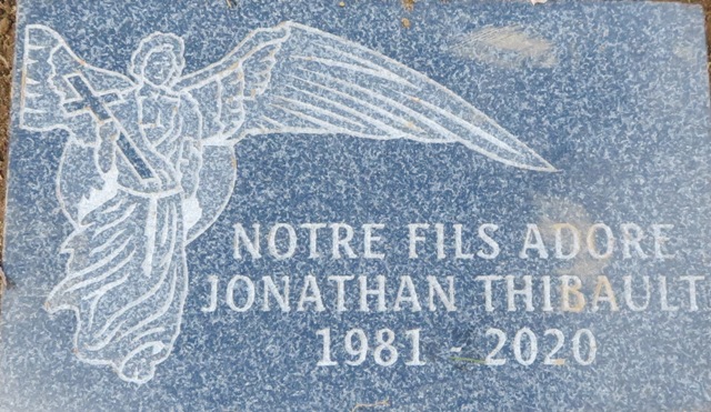 plaques/lot929_2.jpg