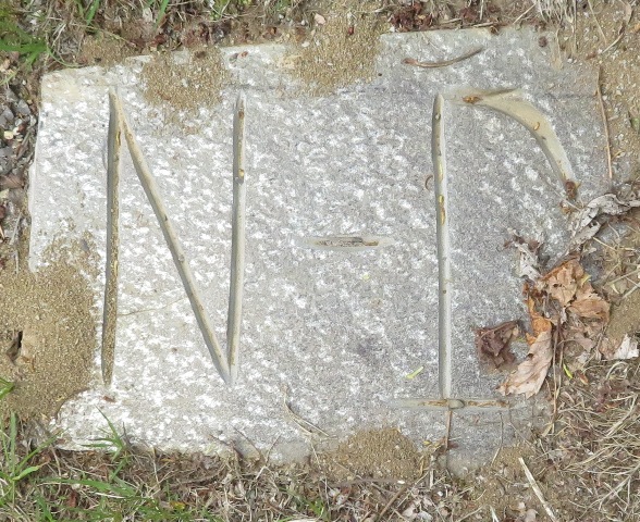 plaques/lot947_3.jpg